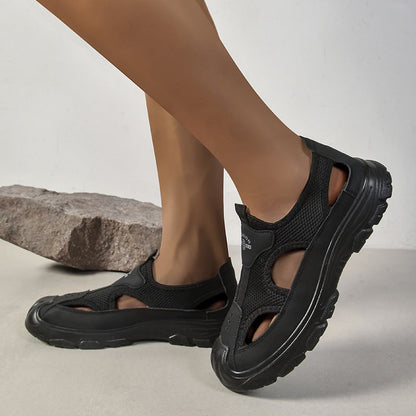 Sandalias masculinas nuevas zapatillas masculinas huecas con superficie de malla transpirable en verano